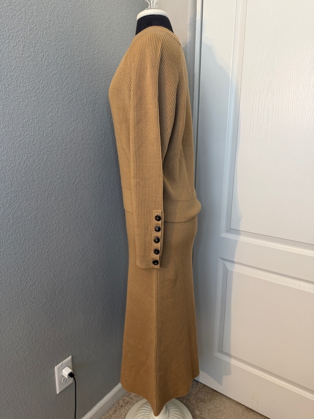 Sezane Sami Jumper and Naelle Skirt Set Camel Size Large - Picture 5 of 13